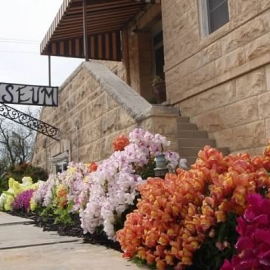 museum with flowers